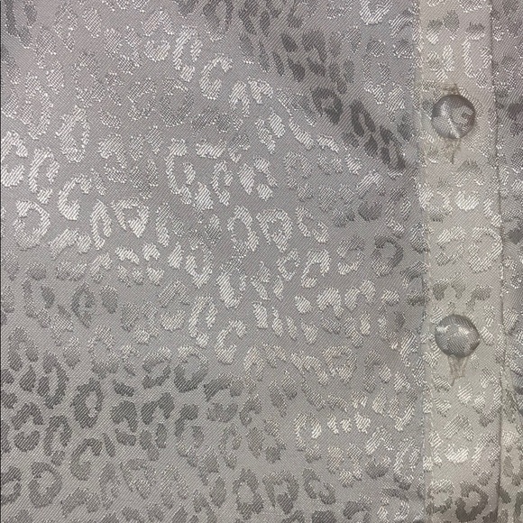 Express Sheer Animal Print Blouse - Picture 3 of 3